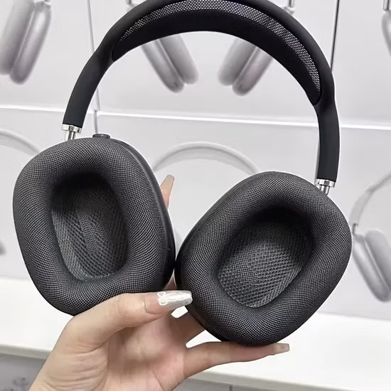 Bluetooth on Ear Stretchable Headphone Charging by Type-C or Micro-USB